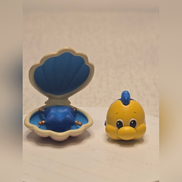 Flounder & Shell Only Mini Toys ~ From The Little Mermaid - Disney Animators - Picture 1 of 13
